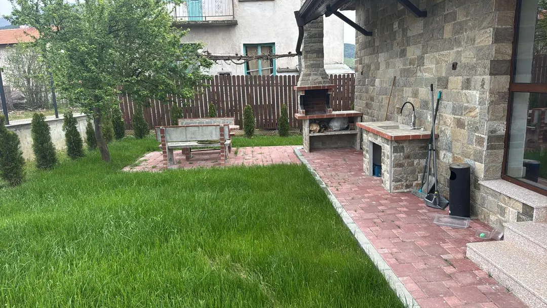 Къща, село Петрово, област Сандански – снимка 20